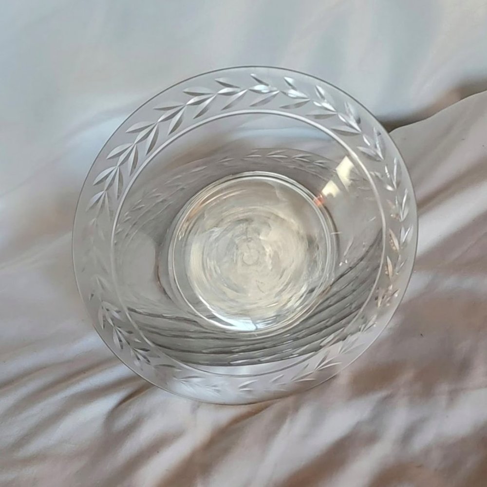 FOSTORIA ETCHED HOLLY CLEAR – 6" Bread & Butter Side Plates Stem 6030 Set of 8